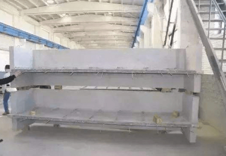 陽(yáng)臺(tái)板